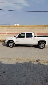 للبيع جمسي سيره 2011 لون ابيض  سياره جديده وجاهزه تخم تاير تبريد مكينه...