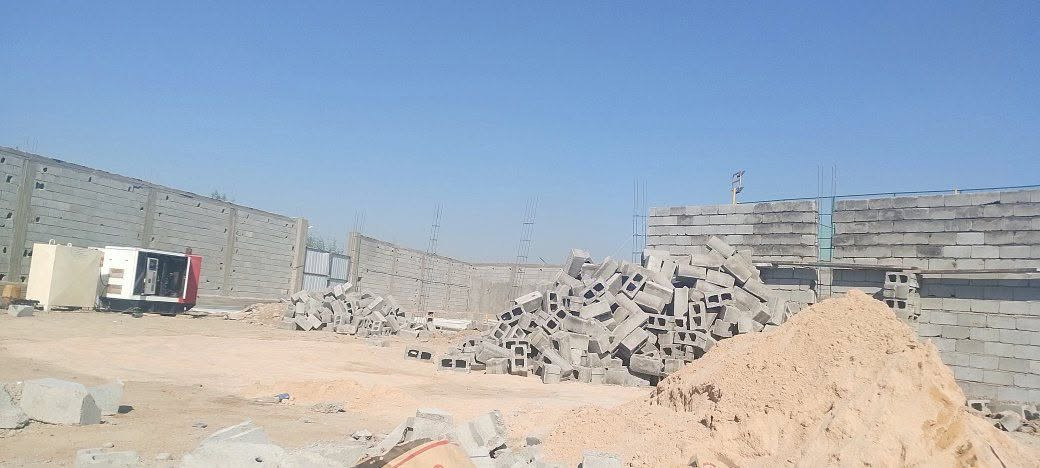 خلفه بناء بلوك فرمستون قطعي او يومي متفرغ حالين شقل درجه اولى الشقل داخل بغداد فقط الستفسار ‏‪***********
