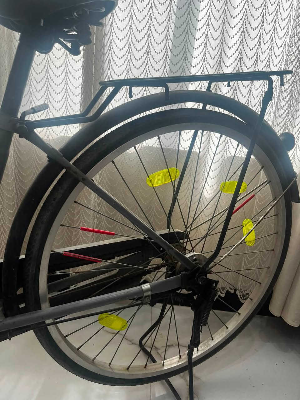 السلام عليكم 👋🏻
بايسكل للبيع 
نوعيه؟ عبد الحليم 🚲
الحجم ؟ 26 
اللون ؟ رصاصي🩶
تايات جديد 
نضافه 99
بايسكل جديد 
مقعد امامي 
مقعد خلفي 

عنواني ؟ موصل 📍

الاستفسار خاص او على الرقم 

***********
