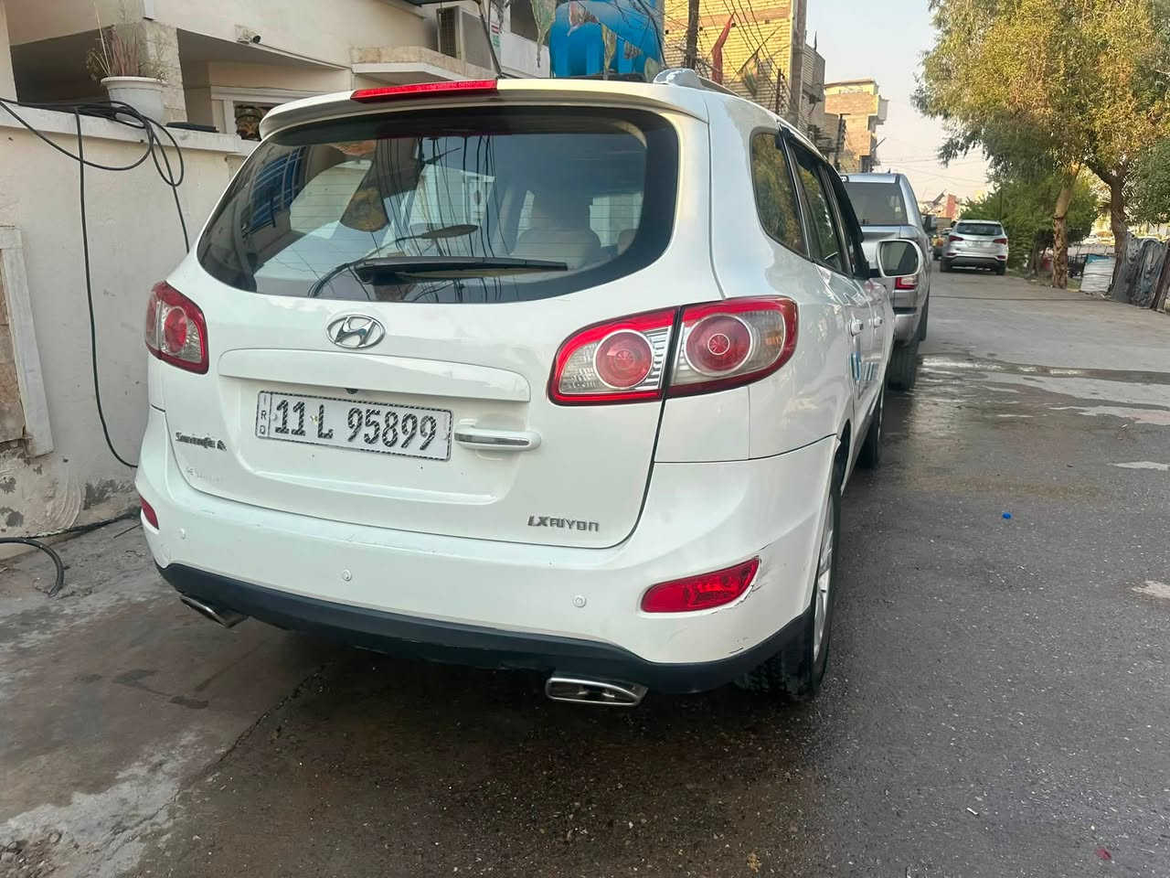 السلام عليكم 
سنتافيا موديل ٢٠١٢  رقم بغداد انكليزي محرك 4سلندر 2400 عدد الركاب 7  فتحة سقف بيها صبغ تقريباً عاام  السياره متوسطة النظافه جاهزه سعرها٨٧ ورقه وبيها مجال عنواني بغداد الكاظميه ***********
