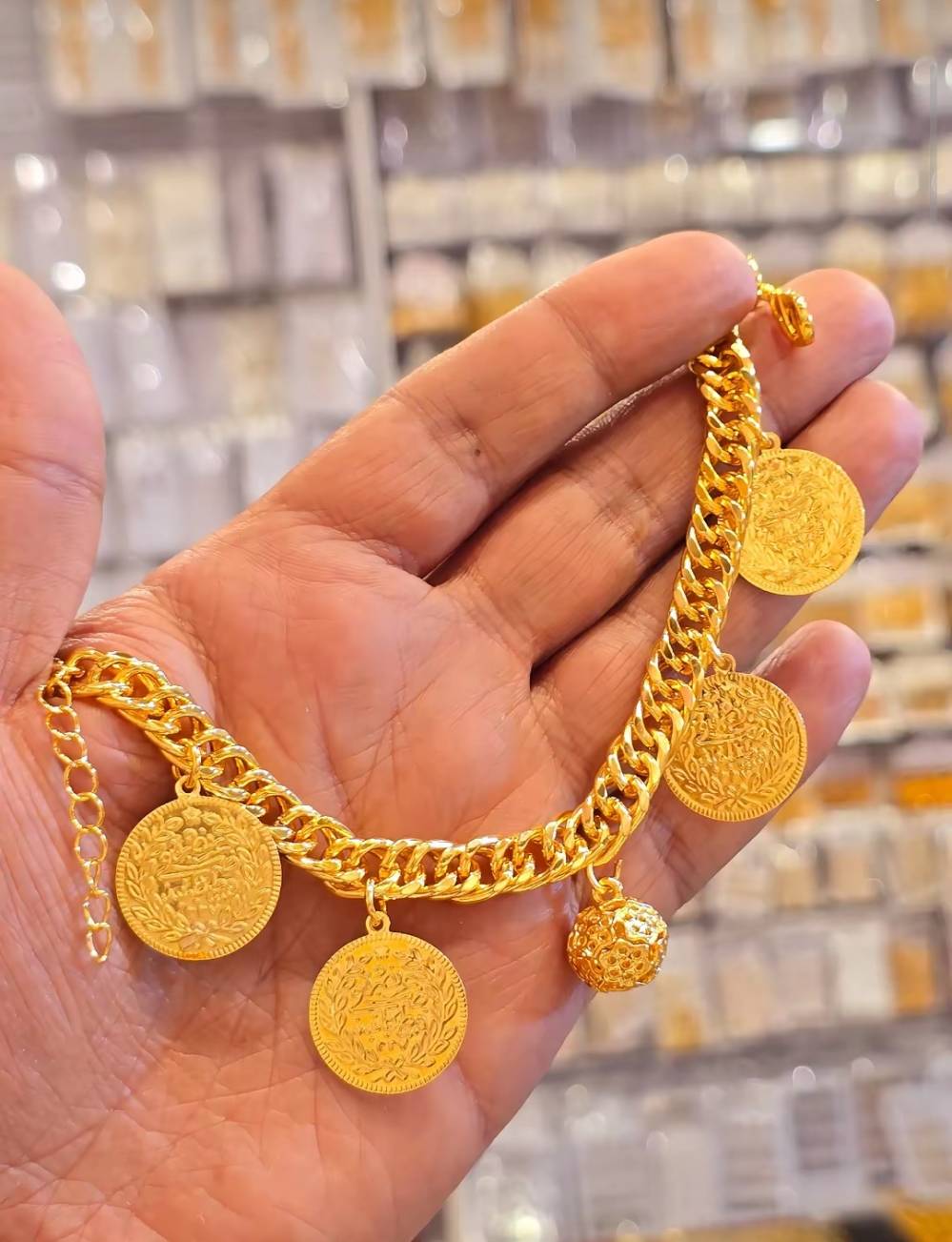 اكسسوارات • متنوع • راسلني