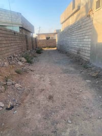 دار لبيع بيجي حي العصري العيث الساحه 423/15متكون من غرفه واستقبال ومنو...