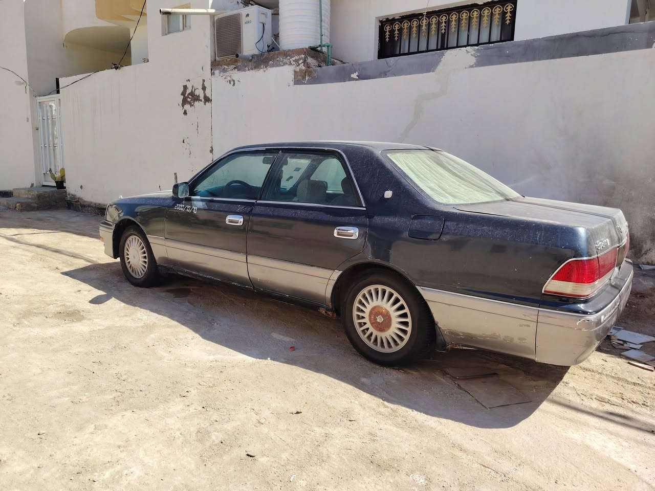 سلام عليكم راس الثور للبيع رقم نجف دولي كصه قماره تبريد شغال مكينه 3000 تخم تاير جديد السعر 66 وبيهه مجال مكان نجف ***********
