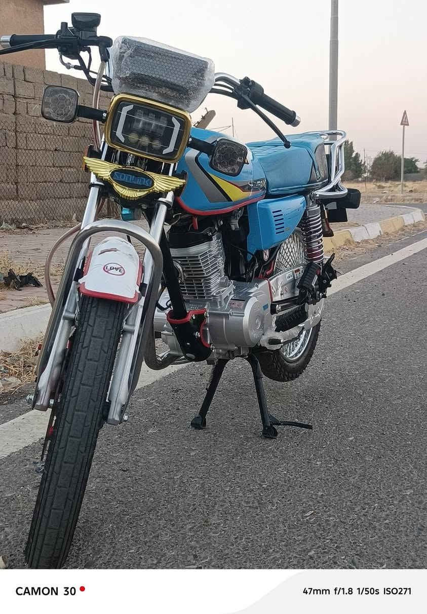 #سونيك_25

درجه فول نظافه محرك كبس كهربائية كله شغال درجه كله على شرط اوارق كامل منفيس موجود سعر 725 رقم ***********

نص مكتوب في الصور:
- CAMON 30 47mm f/1.8 1/50s ISO517
- CAMON 30 • 47mm f/1.8 1/50s ISO350
- CAMON 30  47mm f/1.8 1/50s ISO271