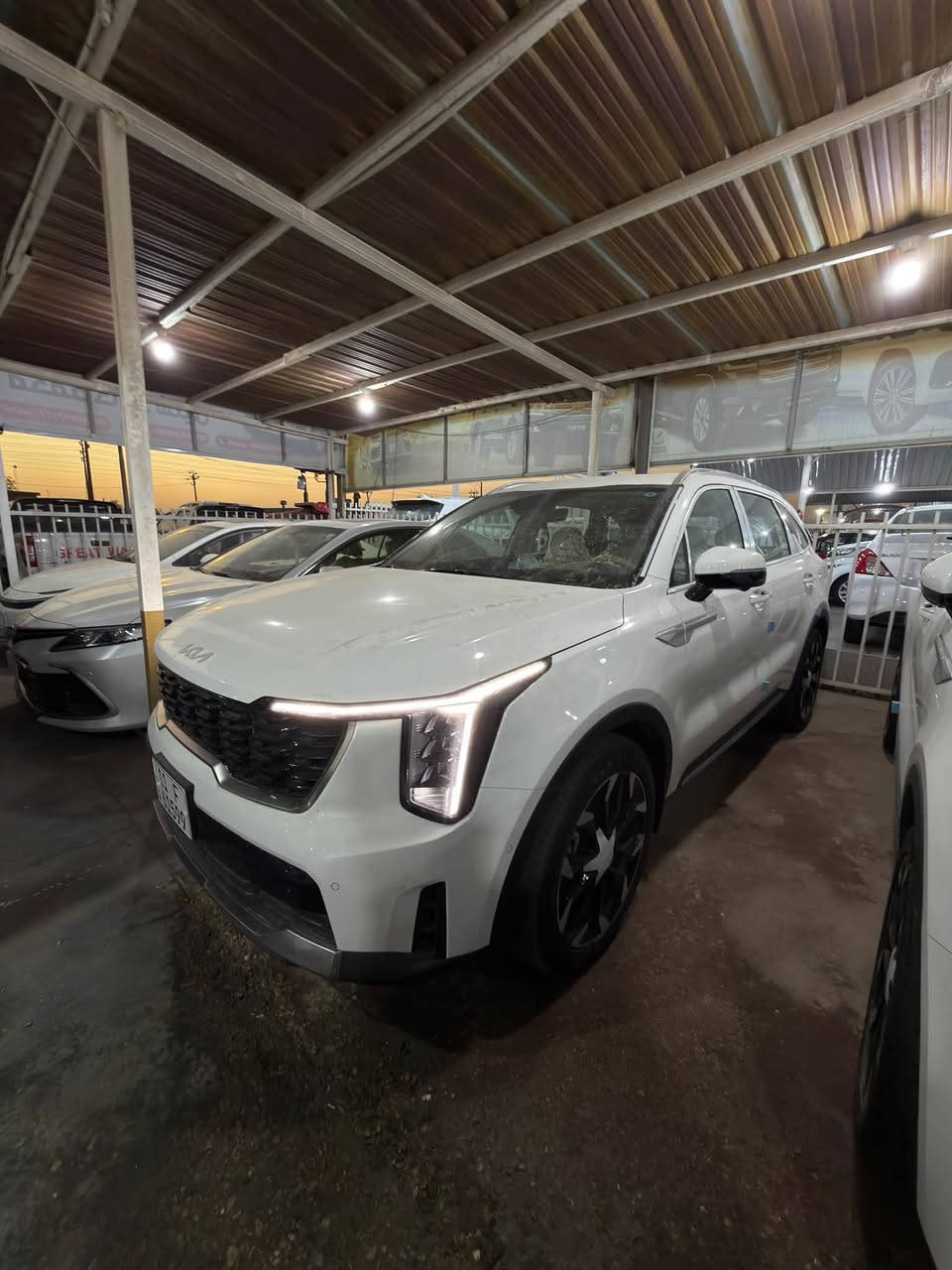 سورنتو 2025 فول 4 كامرات مع ريموت مع داتا شو ويل 20 دبل كرسي كهرباء عداد 2000KM سعر 328$ 
للاستفسار ***********  السياره بأسمي تحويل مباشر
