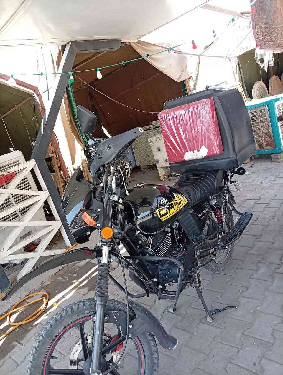 سلام عليكم دراجه دايون موديل 2026دراجه حلوه ماشيه 15الف دراجه حلوه ونشطه معدلها كلش حلو دراجه رقم وسنويه أربيل شرط المداور دراجه رايدها مليونين وربع ولشراي بي خير ويدلل ***********
