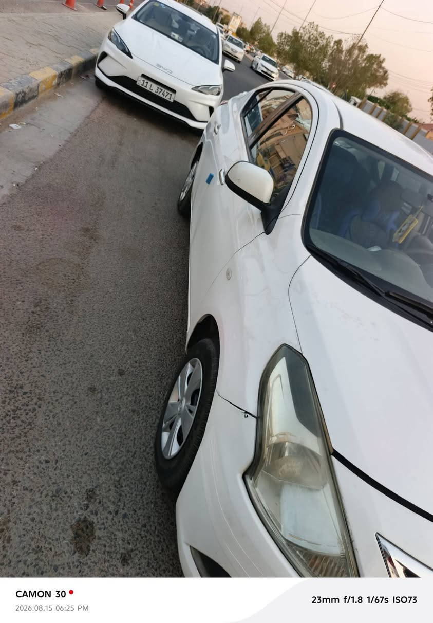 السلام عليكم سيارة صني موديل 2019 مكفوله من ضربة وصبغ وتبديل مكينة وكير مكفول وحدادية جديدة وتخم تاير جديد النجف الاشرف حي مكرمة *********** (سعر 90 بي مجال)
