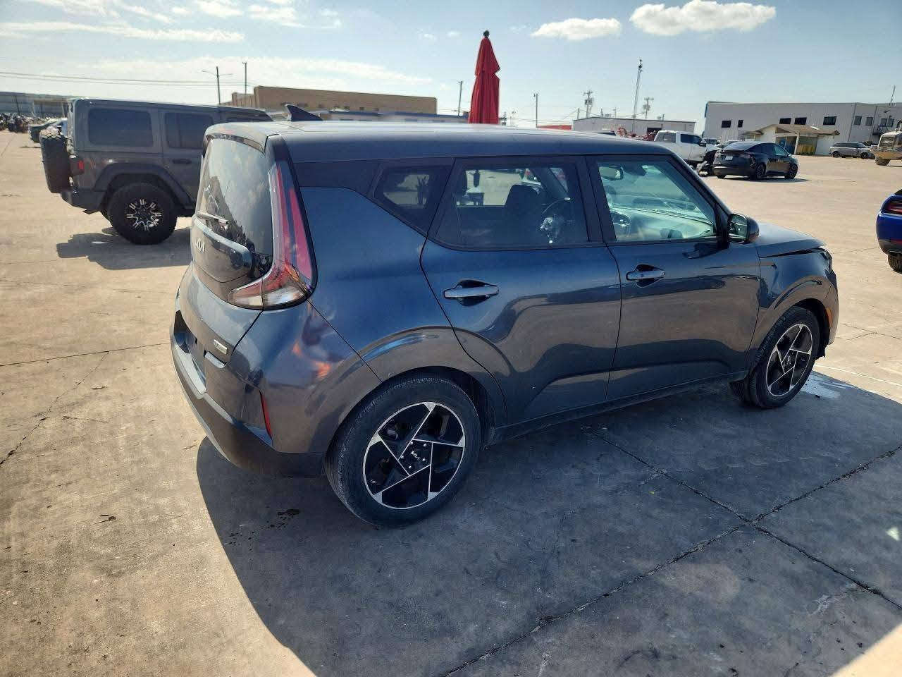 🔴 KIA SOUL EX 2025
🔴 كيا صول EX 2025

🚘🚘🚘🚘🚘🚘🚘🚘🚘
 
فول مواصفات  سياره بعده امريكا 
ابيعه الك واصل للحره السعر 120بيه مجال بسيط 
للاستفسار الاتصال على الرقم *********** الحله
