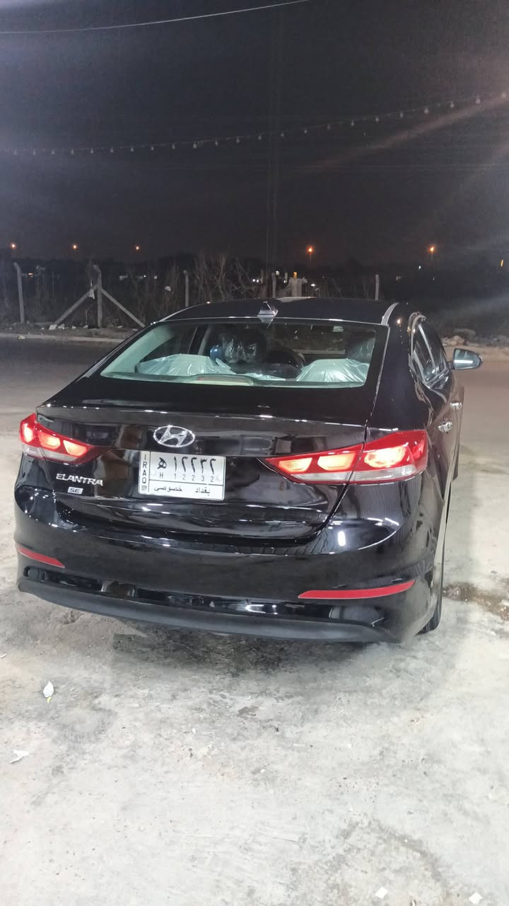 النترا موديل 17 وارد امريكا ليبل واحد كله حادثه شويه بقبق الجنطه وشويه جاملغ الخلفي بدون دواخل بدون تبديل بدون ايرباك السياره على وضع الشركه تراي زيرو مواصفات عاديه بجم كبس مكفولة من الفتح والحالوب والبارد عدا الحادث
لايت زنون فوك وجوه
تخم تاير جدد 
تبريد ثلج 
السياره مناقصه برغي
مكانه بغداد 
رقم بغداد الجديد بسمي
السعر105
***********
