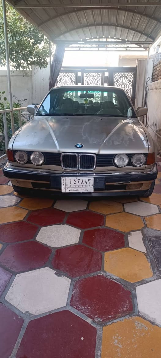 السلام عليكم
سياره BMW مديل 91 

للبيع سياره باسمي مكانها بابل حله 
 
سياره نضيفه وتخبل وماامتعوبه 

سعر 55 وبيها مجال بسيط 

للاستفسار ***********
غير متواجد عل الخاص
