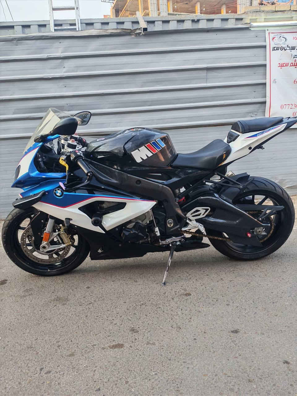BMW1000rr 2016             
▪️ وارد امريكي حادث كفرات فقط
▪️ دراجة ستوك بلادية ماشية 55km
▪️ 5 مودات تحكم وانضمه
▪️دراجة عليه ((ادامه كامله)) ما بيه اي نقص 
▪️ السعر ب(70$) وبيه مجال حك الجيه
▪️( مكاني بغداد المنصور)شراي اتصل وتدلل ***********
