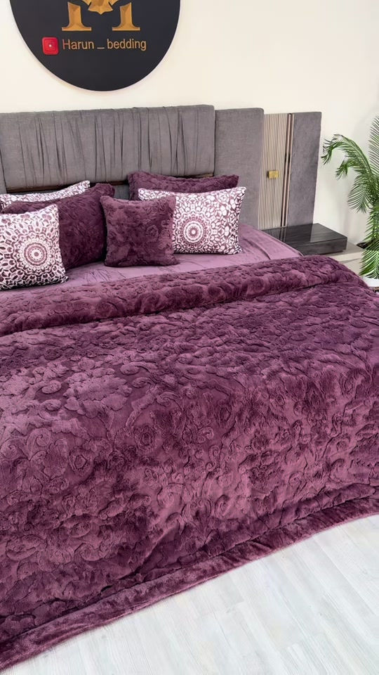 

نص مكتوب في الصور:
- Harun _ bedding