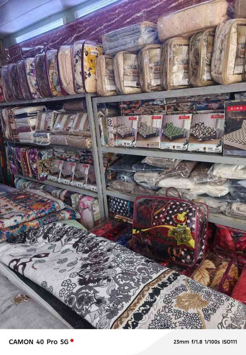 تخفيضات بـ أسعار المفروشات كافة لغرض وصول قريباً كـاربد وسجاد ...
لحاف ثلاث قطع سعر 12 الف
لحاف اربع قطع  جرجف ، اثنين وجه مخدة سعر 20

مفرش تخم تركي عشره مقاعد السعر 30

تلبسه تخم تركي عشره مقاعد السعر 45
بطانيه 5 كيلو السعر 22 

غطوة 2 نفر قديفة سعر 4 الف
غطوة 2 نفر ديباج مقرنص سعر 8 الالف
بردات سادة 3 قطع سعر 16
بردات بوهيمي 3 قطع سعر 25
بردات مي الذهب 3 قطع سعر 20
جرجف نفرين مع وجة مخدة عدد اثنين تركي سعر15
فرشة نفر مقرنص سعر 12 الف
فرشة نفرين مقرنص سعر 16الف
ويوجـد لدينا أيضاً جميع الدواشك من نفرين إلى نفر تخفيضات
العنوان الغزالية شارع البداله قرب  اول استداره شارع المدارس
محل ريش وحرير  ✨✨
رقم الهاتف يوجد واتساب
شرفونا وتدللون 
***********
***********
