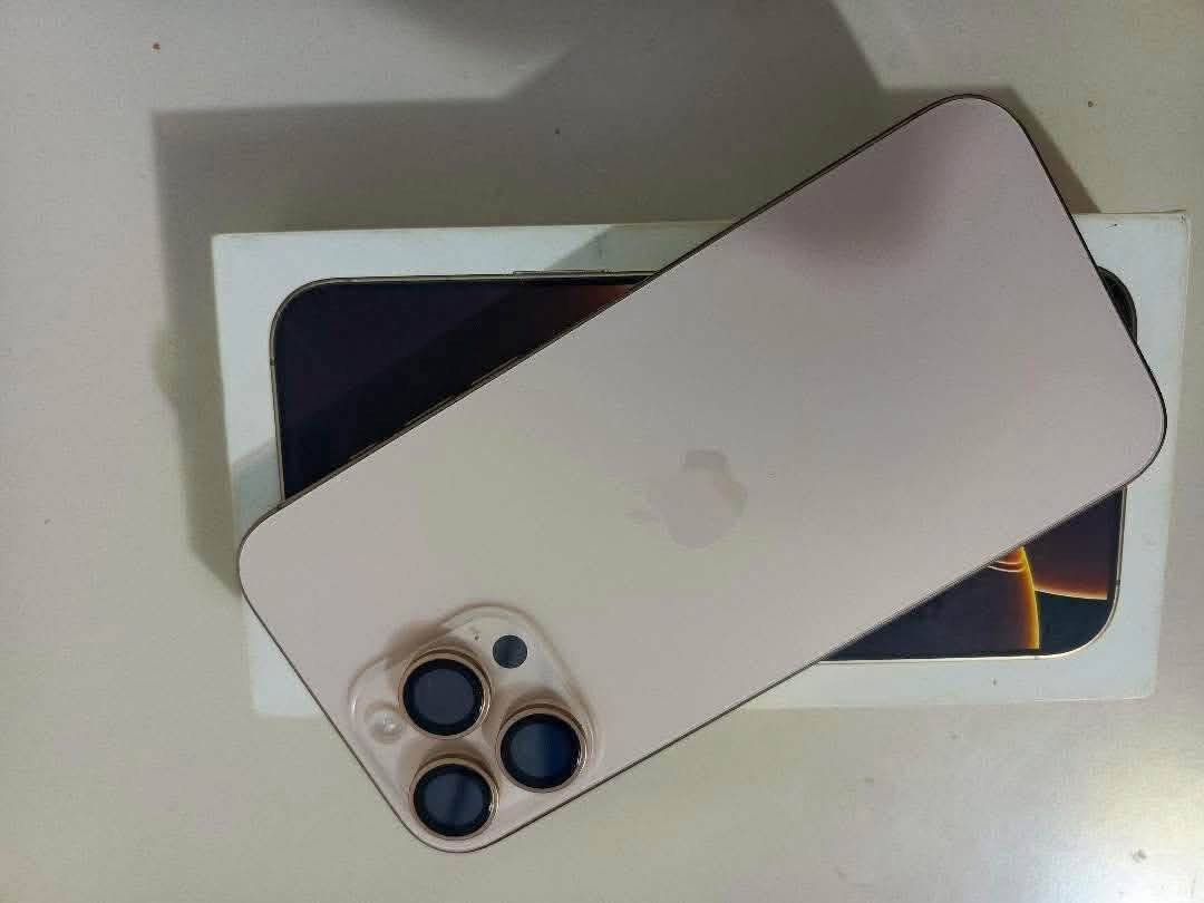 ايفون 16برو ماكس للبيع مكاني تكريت ***********

نص مكتوب في الصور:
- حالة البطارية عادية تعمل بطارية iPhone هذه على النحو المتوقع. حول البطارية والضمان... الحد الأقصى للقدرة 90% هذا قياس لقدرة البطارية مقارنة بقدرتها عندما كانت جديدة. قد تتسبب القدرة المنخفضة بتقليل ساعات الاستخدام بين عملية الشحن والأخرى. عدد الدورات 628 هذا هو عدد مرات استهلاك iPhone لقدرة البطارية. معرفة المزيد... تاريخ التصنيع أيلول 2024 أول استخدام تشرين الثاني 2024
- 69 4G 5:31 حول الاسم iPhone (2) إصدار iOS 26.5 اسم الطراز iPhone 16 Pro Max رقم الطراز MYTP3ZA/A الرقم التسلسلي M7G2XLC2X6 انتهت صلاحية التغطية الأغاني 0 الفيديوهات 802 الصور 2,092 التطبيقات 38 السعة 256 غ.ب. متوفرة 1.33 غ.ب. عنوان Wi-Fi 90:B7:90:A0:88:A3
