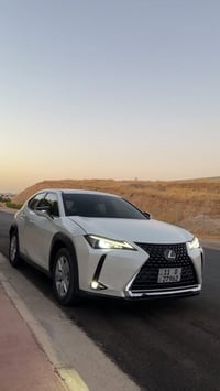 لكزس UX250h • ٢٠٢٢ • رقم بغداد