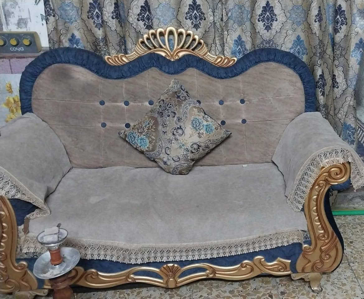 سلام عليكم تخم للبيع سعر 500وبي مجال تخم كلش نضيف*********** الموقع بغداد شهده العبيدي

نص مكتوب في الصور:
- coyo