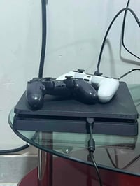 بلي فور سلم لك ستيكر ذاكرته واحد تيرا شغال كلشي مابي مستعمل قليل اخذته...