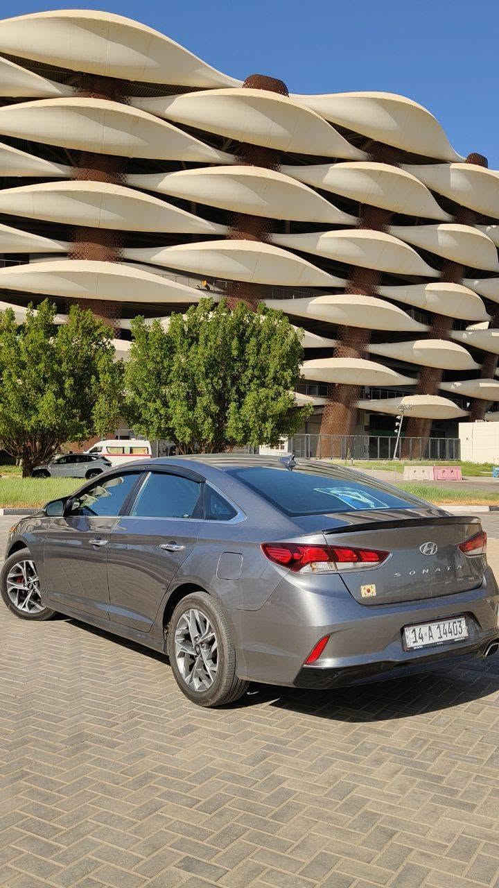 #سوناتا_جديدة_مالت_جناي_بالعافية_عالياخذها 
من رخصة الادمنية🤍🌹
سوناتا 2019 Hyundai Sonata, Limited
السيارة limited يعني أعلى فئة بالسوناتا
🚫للبيع او مراوس بـk4 نظيفة🚫 
💠السيارة كفالة محرك وگير وشواصي ولغود، سيارة مالت جناي للبيت جديدة بالعافية على الي ياخذها والله 

💠 السيارة فول الفول عدة فتحة فقط
وارد امريكي 

💠حادثها خفيف جدااا، بنيد وكسر بدعامية فقط، صور الحادث والسونار مرفقة بالمنشور 
مكينة 2400  المرغوب 

🔷مواصفات مفولة: ✅👏🏻
🔸بصمة تشغيل 
🔸بصمة أبواب
🔸كراسي كهرباء
🔸تبريد قطعتين
🔸تدفئة كراسي
🔸تدفئة ستيرن 
🔸رادارت نقطة عمياء
🔸مثبت سرعة 
🔸تحكم ستيرن جهتين
🔸دبل جداحة 
🔸انظمة قيادة sport, normal, eco 
🔸اريل نفكيشن  
🔸يدات نيكل
🔸تدعم تشغيل الخرائط عالشاشة
🔸تبريد ثلج
🔸صندوق ذكي يفتح عند الاقتراب
🔸اشاير بل مري
🔸اشارة ترحيب
🔸داخل اسود
🔸سياره نظيفة وعالوضع البلاد 
💠(للعلم السيارة مبرجة على استقبال البانزين العادي بدون اي دوانز) 💠
🔸عليها إضافة ويالة جديدة مال سوناتا 23
🔸طخم تاير جديد
🔸رقم بصرة جديد انجليزي وبسمي تحويل  ثاني يوم
🔸السيارة ماناقصها برغي جديدة كلش، بالعافية على الياخذها🤍🌹
 للاستفسار : : : 
***********
***********
عنوان بصرة،مركز  
سعر 146 وبيها مجال بسيط إن شاء الله للشراي

