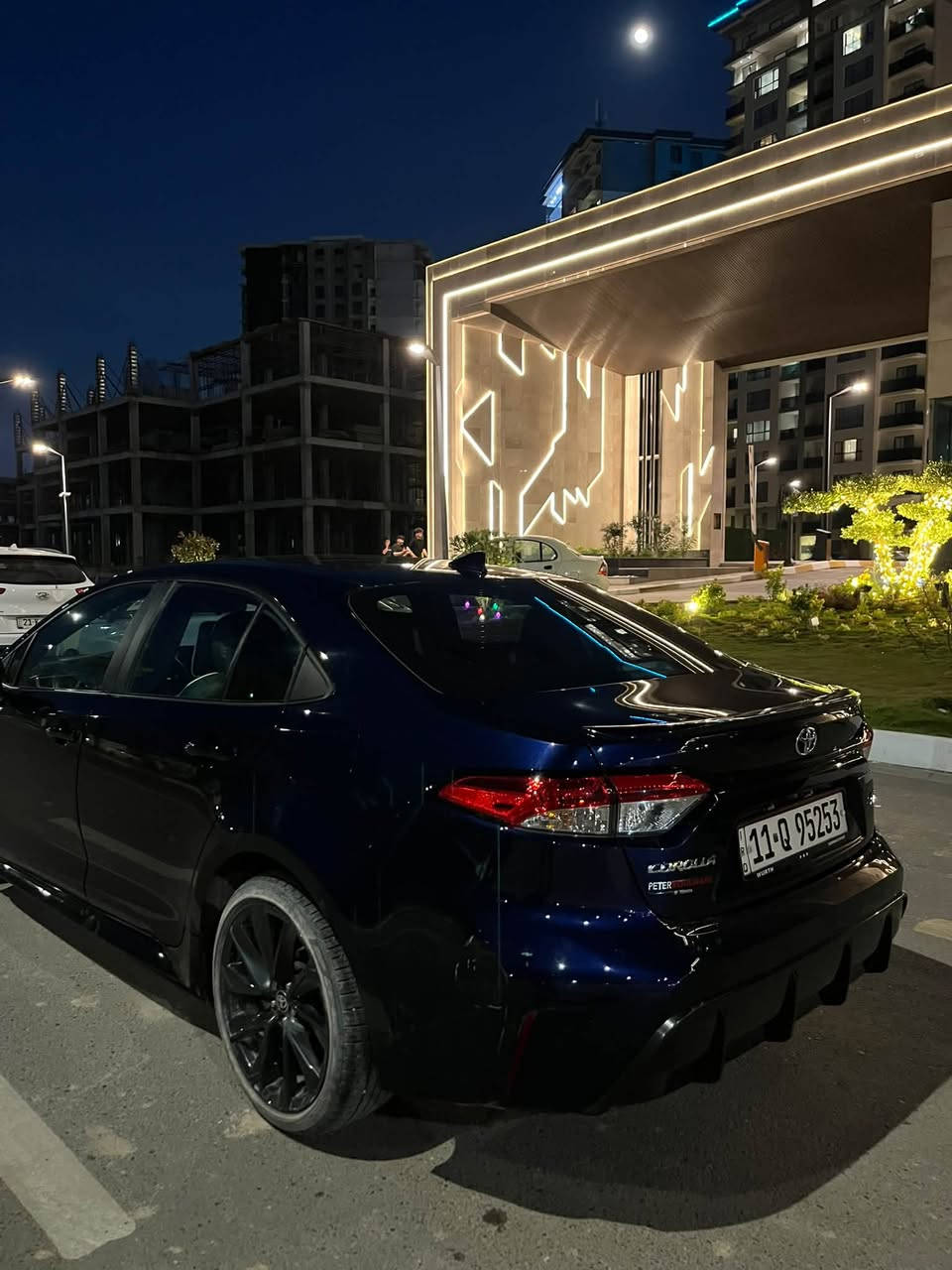 وارد امريكي موديل SE 2024
محرك 2000 بانزين فقط ، كير cvt 
ماشي 29 الف فقط
بصمة تشغيل ،بصمة ابواب و صندوق ، تشغيل عن بعد ،ويل كروم اسود حجم 18 ,اشارة بالمراية ,٣ انظمة قيادة ,جناح صندوق ،داخل لونين ،رادار امامي ومانع خروج عن المسار، زينون و بعد بيها هواية مواصفات ، وكلشي بيها بلادي ومكفول عدا البنيد مبدل وسونارها موجود بالصور
رقم بغداد
السونار بنهاية الصور 
للتواصل واتساب فقط : ***********
