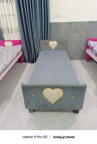 جرابي • عدد ٥ • كوفه