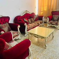 ٦مقاعد بدون اي ضرر يحتاج بس غسل سعر١٧٥مووجودً توصيل واتساب07726549754