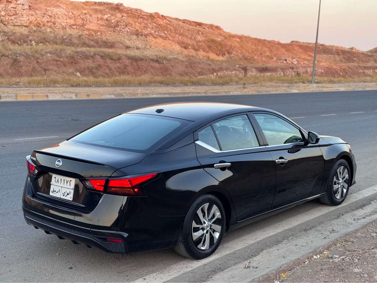 ﷽

‏‎‏‎بۆفرۆشتن 💎⚜️للبیع

‏‎‏‎‏⚜️ Nessan Altima⚜️
2020⚜️
نيسان التيما 
موديل 2020
 (بيها كوبون بنزين )📌
رقم اربيل
 سنويه فحص وهزه جدید
مكينه وكير وتبريد كله بشرط 
محرك اربعه سلندر تنفس طبيعي المرغوب

مواصفات S : ⬇️
رادار امامي وخلفي شغال شرط
بصمه 
ابواب بصمه 
صندوق بصمه
تحديد سرعه
تشغيل عن بعد 
شاشه وكاميرا
ماشيه 95 ميل
وبعد بيها مواصفات 

بيها 3 قطع صبغ .

.سعر : 110 بيها مجال .

مكان : كركوك .

الاستفسار اكثر على خاص او واتساب 
📞
*********** واتس اب

*********** كركوك, العراق
