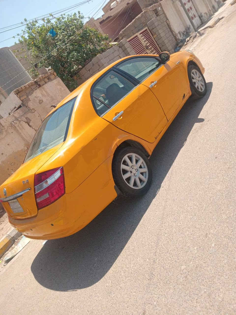 سياره جلي موبل 2013تحويل ثاني يوم السعر37وبيها مجال السياره حلوه جديده مكاني الناصريه وره كراج بغداد الرقم ***********
