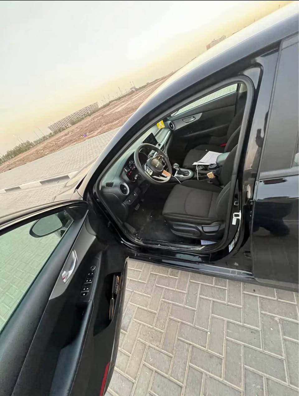 سلام عليكم كيا فورتي موديل 2024مكينه 2000 رقم بصره  معوقينماشيه 60جاملخ وبنيد الحادث موضه بلمنشور السياره شاشه رادرات خلفي امامي مكينه وكير وتبريد وحداديه كلهن كفاله السياره نضيفه استخدام شخصي السعر 133
العنوان البصره 
الرقم الهادف  *********** Singapore
