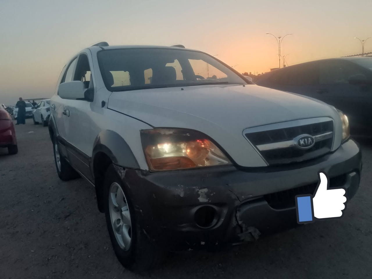 سلام عليكم
سورنتو ٢٠٠٩ مكينه ٦ كير مكينه حدادية تبريد كلة كفالة والبدي دعاميات واضحة والباب بي طعجة صعيرة تحويل ثاني يوم سعر ٨٥ بيها مجال ***********
