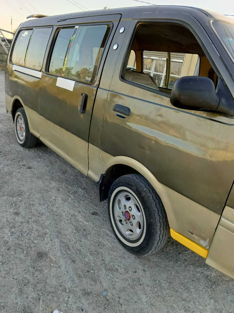 بريجوه 2001 مكينه وكير واكسل  خير من الله
صدر امامي وخلفي جديد شاده 
سياره مصبوغه عام خياسات ما بيه 
باتري وسلف وداينمو  وبور جدد 
شواصيه  بيه واحد الامامي بيه فطر ومضروب باج 
معمر تعمير حلو رقم بغداد انكليزي 
مصفره هيئه ومرور تحويل ثاني يوم 
سياره مال جناي  مكاني ديالئ بعقوبة 
اتصل وبيك خير وتدلل 
***********
