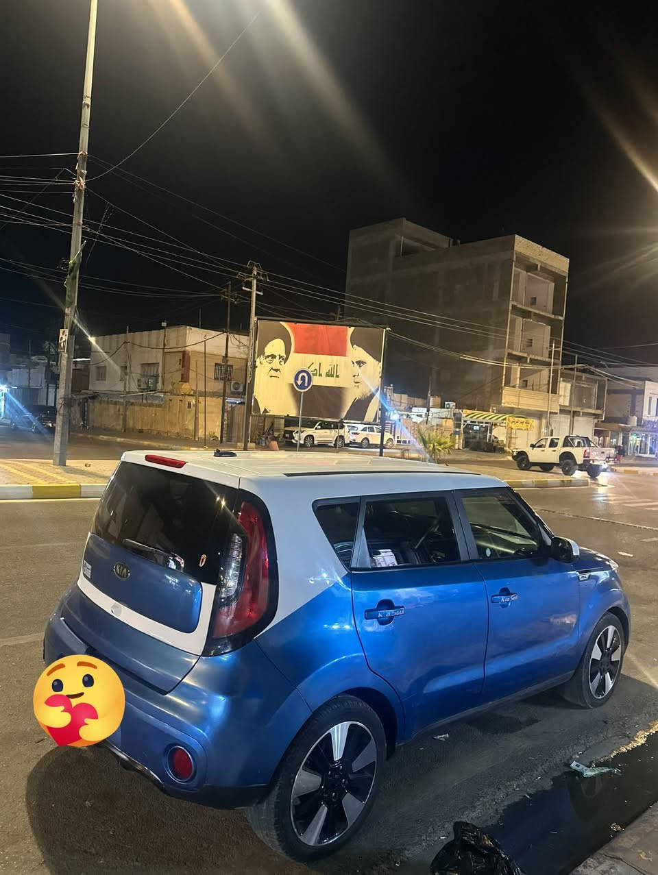 كيا صول موديل 2019 وارد أمريكي للبيع في واسط/الكوت، رقم واسط  بمحرك سعة 2000 CC ومسافة مقطوعة 44 ألف فقط بممشى حقيقي. السيارة مكفولة من ناحية الإيرباغات (كلها سليمة ونظيفه)، وتحتوي على صبغ قطعتين جهة الصدر فقط (باب الراكب الأمامي والباب الخلفي لجهة الراكب) بسبب حادث بسيط وبقية البدن سليم ومكفول، والمحرك والكير والتبريد بحالة ممتازة جداً وبشرط الفحص وجاهزة للاستخدام فوراً. السعر المطلوب 118 ورقة (11,800$)، وللتواصل والاستفسار يرجى الاتصال على الرقم: *********** أو المراسلة عبر الواتساب على الرقم: ***********.
