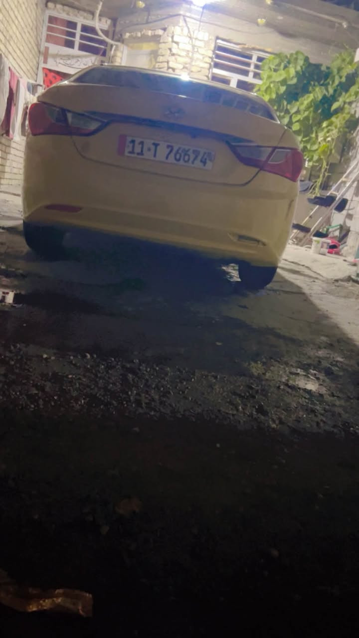 السلام عليكم 
للبيع سوناتا وارد كوري مكينه ٢٠٠٠ دوش 
جديد المكينه تبريد ثلج منظومة جديده 
بيه منظومة غاز بيه تصليح شبر بلتكمه وبيه بلجاملغ الخلفي رقم بغداد دولي بسمي 
مكان السياره بغداد قرب جسر المثنى 
السعر ٩٥ وبيه مجال للطيبين ***********

