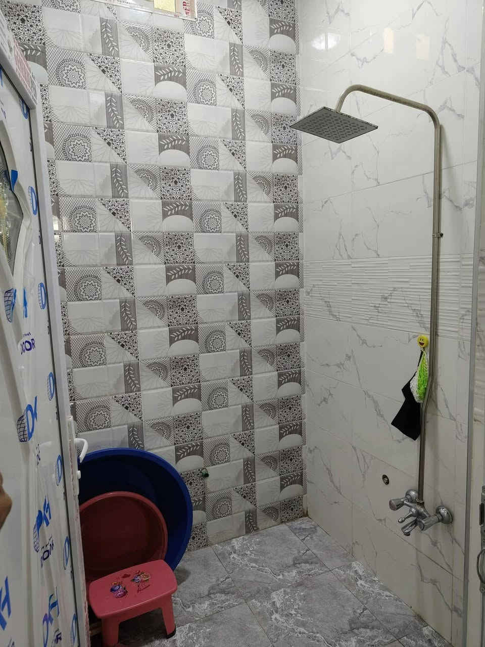 دار للبيع كارت بلديه حي السماح قرب بانزيخانه المشاعل مساحه ١٠٠ متر باص واجه ٥ عمق ٢٠ السعر ٥٥ وبي مجال
ماشي بي معامله قرار ٢٠ شرط التمليك
***********
***********
