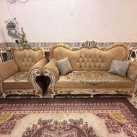 طخم • جديد • ١٠ مقاعد