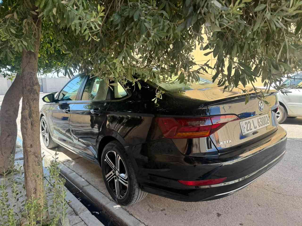 - ڤۆڵسواگن جیتا ٢٠١٩ مواسەفات s 
- ٤ پارچەو نیوی هەیە بە ٥ پارچە دەفرۆشم ژووری بە شەرت نیتی شانسی بەتانە هەمووی بەشەرت سوکان و شان تەقیە دەشبول نەتەقیە 
- تەنها ١٠٠ هەزار رۆشتووەگیر و مەکینە بەشەرتە نەکراوەتەوە 
- فەحس و هەزەو ژینگەت نوێیە تەحویل بەشەرتە 
- سعری ١٠٨ وەرەقەو مەجالی کەم 
- بۆ پەیوەندی : *********** أربيل, العراق

