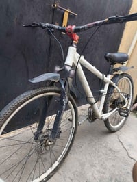 بايسكل رياضي حجم 24 للبيع السعر 40 مكاني الدوره شارع 60 واتساب 0776845...