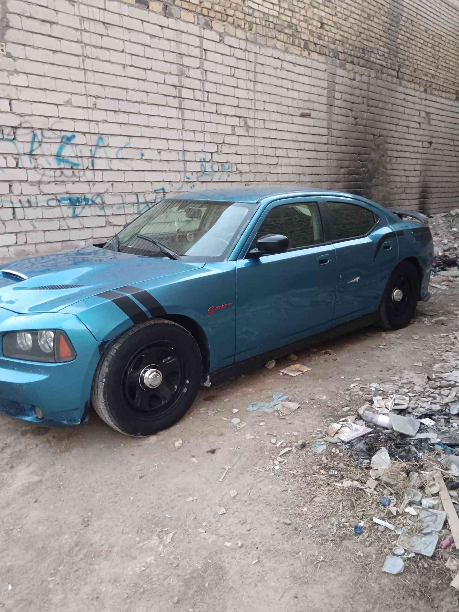 السلام عليكم جارجر مديل 2010 بوليسي باسمي شخصيا محرك هيمي 
التفاصيل 
1_محرك وكير صالهن سبوع من شديتهن من كصه الله شاهد
2_السياره اصل ابيض بيه تغير لون واكع عالقماره شجره ومصلحه والبقيه كفاله من كلشي حوض شواصي لغود كله مابي ضربه
3_السياره بوليسي كير تعليك تو ويل ارتي
4_ منضومه غاز انسه الاصراف
5_السياره رقم بغداد امس استلمت سنويه وهزه بسمي
6_تخم تاير وحداديه بجيس صالهن شهر من شديتهن

نقوصات السياره
1_ تبريد جان شغال بدلت محرك وبدلو كمبريسر جديده وياها لازم تضغط المنضومه وضيف غاز الله شاهد مابقه عندي فلوس وسوي
2_السياره يرادله ترتيب بالكشر
3_ربله كاردن شرط ففط بس ربله
4_ضفيره المحرك يرادله ترتيب لان مابدلته من بدلت محرك بس الله شاهد سياره صافيه وتخبل وطلع لربيل

مكاني نجف كوفه ***********   السعر ٧٩ وبيه مجال للشراي  بيع فقط بدون مراوس سياره كلفتني هواي والله ومستعجل علبيع
