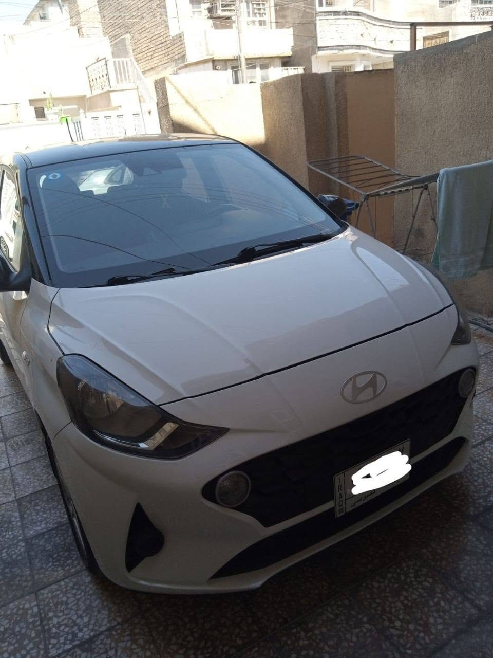 هونداي i10 لونين بلادي ماشية 88000كيلو بيه صفحة السائق صبغ نتيجة شخوط فول مواصفات رادار امامي تحديد مسار توقف ذاتي إطفاء ذاتي شاشة كامرة خلفية حساس خلفي سيارة جاهزة محرك كير تبريد منظومة جديدة صدر تايرات رقم بغداد مكان بغداد للاتصال *********** بغداد, العراق
