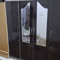 غرفة نوم للبيع مع خزانة اضافية 300الف قفل تواصل 07502664976