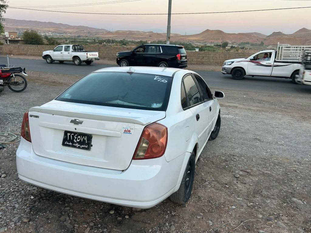 ئۆپترا 2005
فرۆشتنو گۆڕینەوە
ئاڕم پلاستیک سلێمانی ئەوەلیات بەشەرت
ئاڕمەکەی بەشەرت نادەم 
لای سەکن دەعمی خەفیفی هەیە بێ ناو گرتن
تەبرید کامل کارەبایی مەزبوت
مەکینەو گێری لۆکە
***********
*********** كويسينجاك, أربيل
