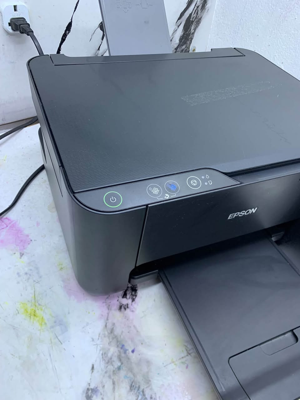 طابعه ابسون L3110
منضومه حبر خارجيه
ملون وعادي 
السعر 110 توصيل موجود
***********
