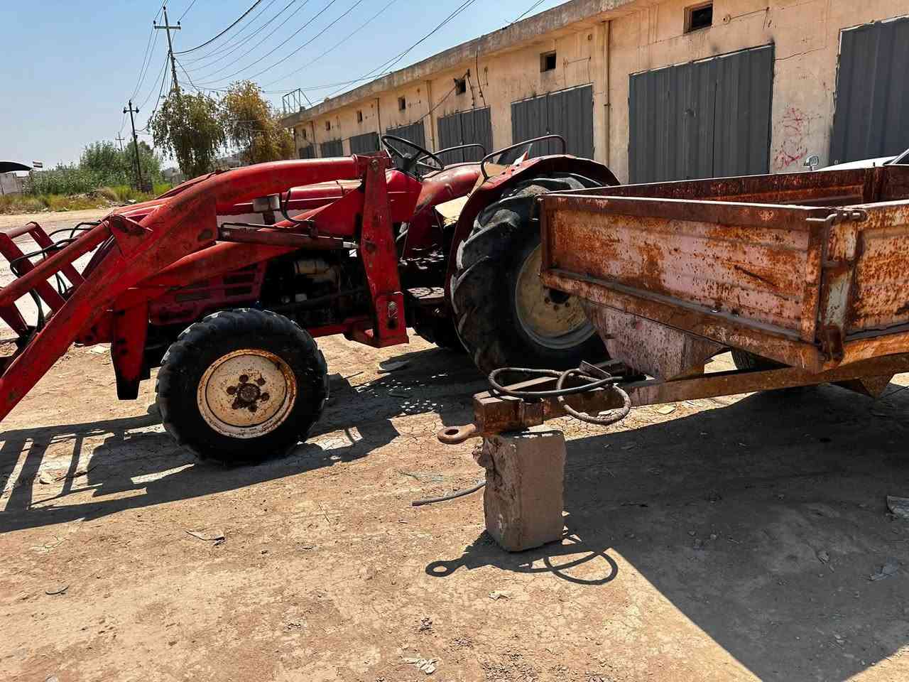 السلام عليكم 
ينمار حجم 330 مكينة خير من الله  
   عربانة قلاب + خباطة + كيلة نضيفة جداً 
المكينة ما متعوبة مال جناي 
 واسط الصويرة 

(مكلف بنشر)
رقم صاحب المكينة 
‭***********‬

‭***********‬
