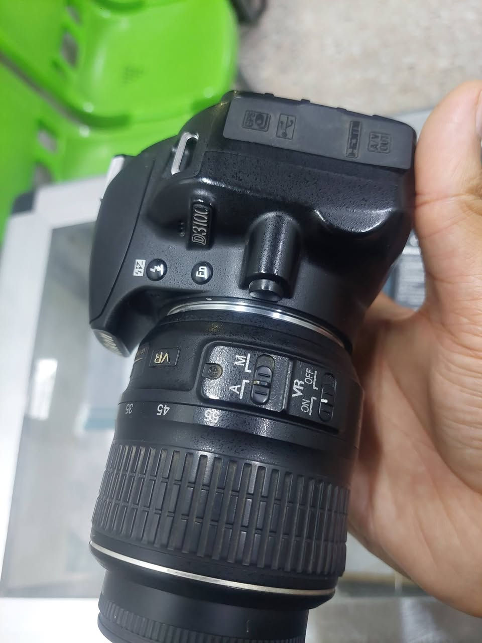 السلام عليكم 
 كامره نيكون D 3100 مع كافه ملحقاتها سعر 250الف
عنوان /نجف كوفه  - موبايل / ***********
