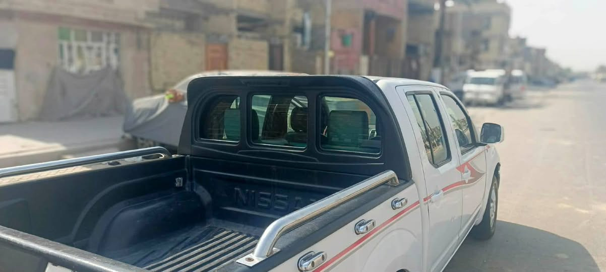 السلام عليكم للبيع نيسان نيفاره موديل2009مكفوله عدا البنيد بي بارد تبريد شغال السيارة خير من الله باسمي مكاني بغداد مدينة الصدر سعره 85/رقمي ***********
