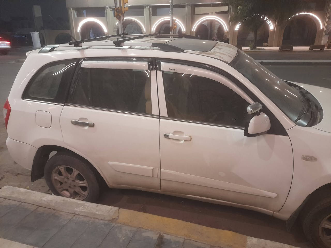 السلام عليكم تيكو للبيع رقم بصره سياره حلوه بيه نوقصات بسيطه السعر 38 او بيه مجال تبريد شغال كهربايات شغله بس خياسات بسيطه *********** مكان السياره بغداد شارع حيفا
