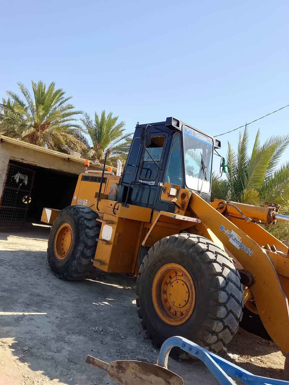 شفل للبيع رقم واسط مديل 92 المكينه جاهزه لعمل اتصل ***********
