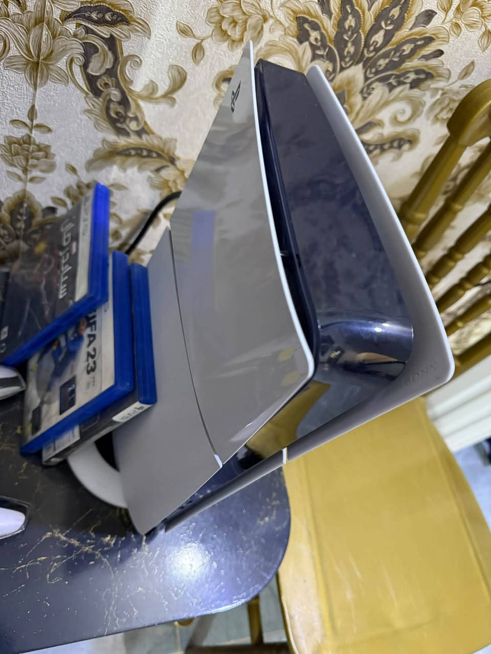 السلام عليكم
جهاز ps5 slim للبيع
جهاز نظيف ما مفتوح لوك ستيكر اصدار 2025
جهاز يجي وياه كامل ملحقاته يدة وحدة واير شحن كيبل ال hdmi بدون اي نقص
يجي وياه 7 اقراص
تجي وياه بعد العاب
فيفا23
اساسن السراب PS5
مورتلكمبات PS4/PS5
سبايدر مان مايلز موراليسPS5
بتلفيلد1
جهاز نظيف مثل ما واضح وياه هواي العاب مثل ما تشوفون ومحافظ عليه بحيث من جبته لحد هسة بوضعية افقية و عليه ups من يوم الجبته
مع ضمان 48ساعة ماعدا اذا انكب عليه سائل او رميه في الارض
او نتيجه كهرباء عدا هذن الامور الجهاز ضمان 48ساعة
السعر900 و بي مجال
الكارتونه موجوده الاصليه ونضيف جداً استعمال قليل
الاتصال:***********
المكان:ديالى -الخالص
