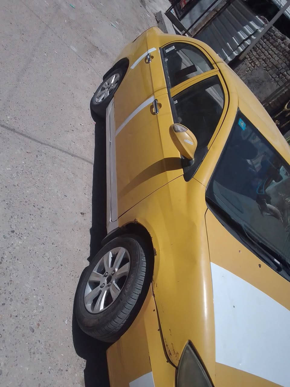 ليفان 620موديل 11رقم نكليزي بغداد هزه جديده تايرات جدد باتري جديد محرك كورلا بي تبخير الكهربائيات كله شغاله االسعر 27مكاني بغداد الشعله ***********
