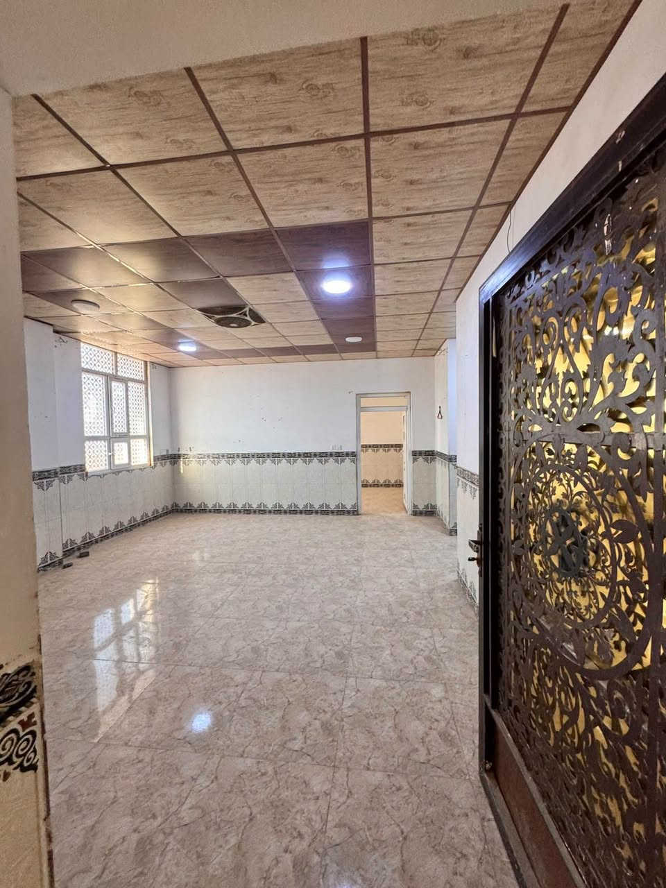 شقق للايجار طايق ثاني
العنوان : تكريت حي القادسية  
شارع قطعة 500 مجاور مدرسة الميسلون 
تحتوي على استقبال  و٢ غرف نوم
 ومطبخ وصحيات   
ايجار الشقه  《225ألف》
للاستفسار الاتصال على الارقام التالية
***********
***********
مكتب دجلة للعقار ....
