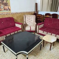 تخم لبيع سعرة ب300 ويئ طبلات مكان بغداد ولي يريده هذا رقمي واني خادم 0...